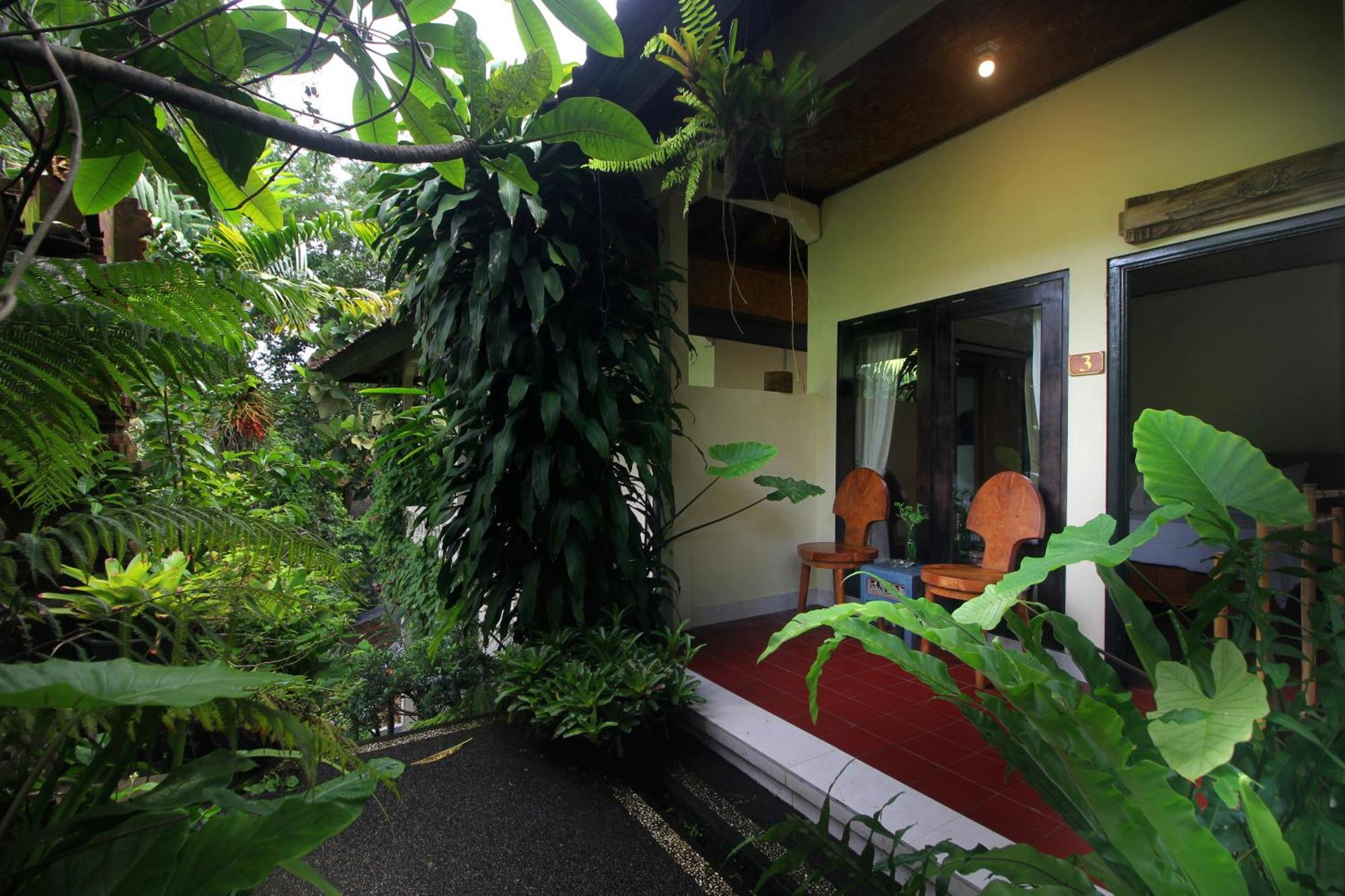 Sari Gong Guest House, A Trishula Collection Ubud Esterno foto