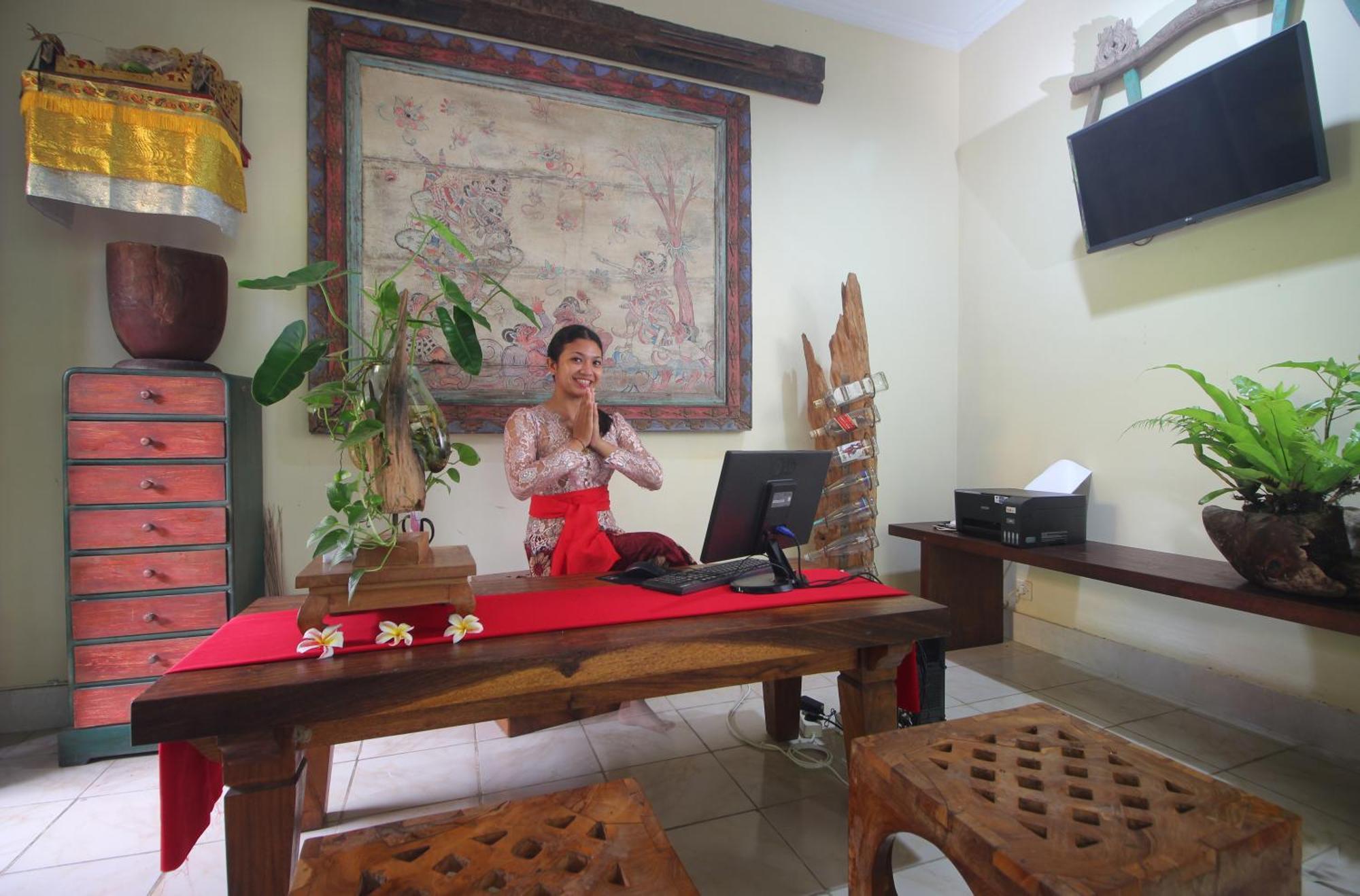 Sari Gong Guest House, A Trishula Collection Ubud Esterno foto